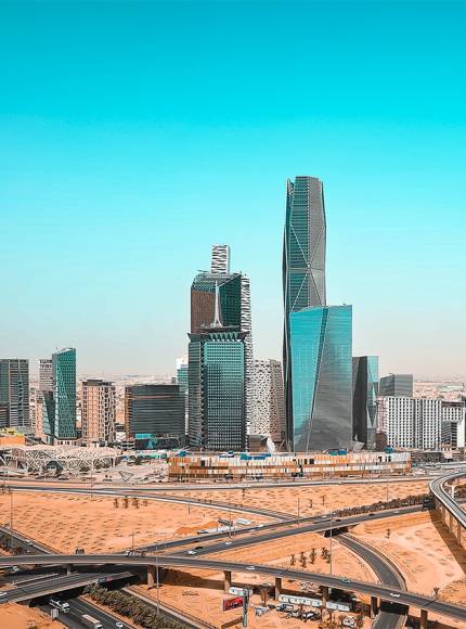 معلم كبير وشهير في المملكة العربية السعودية